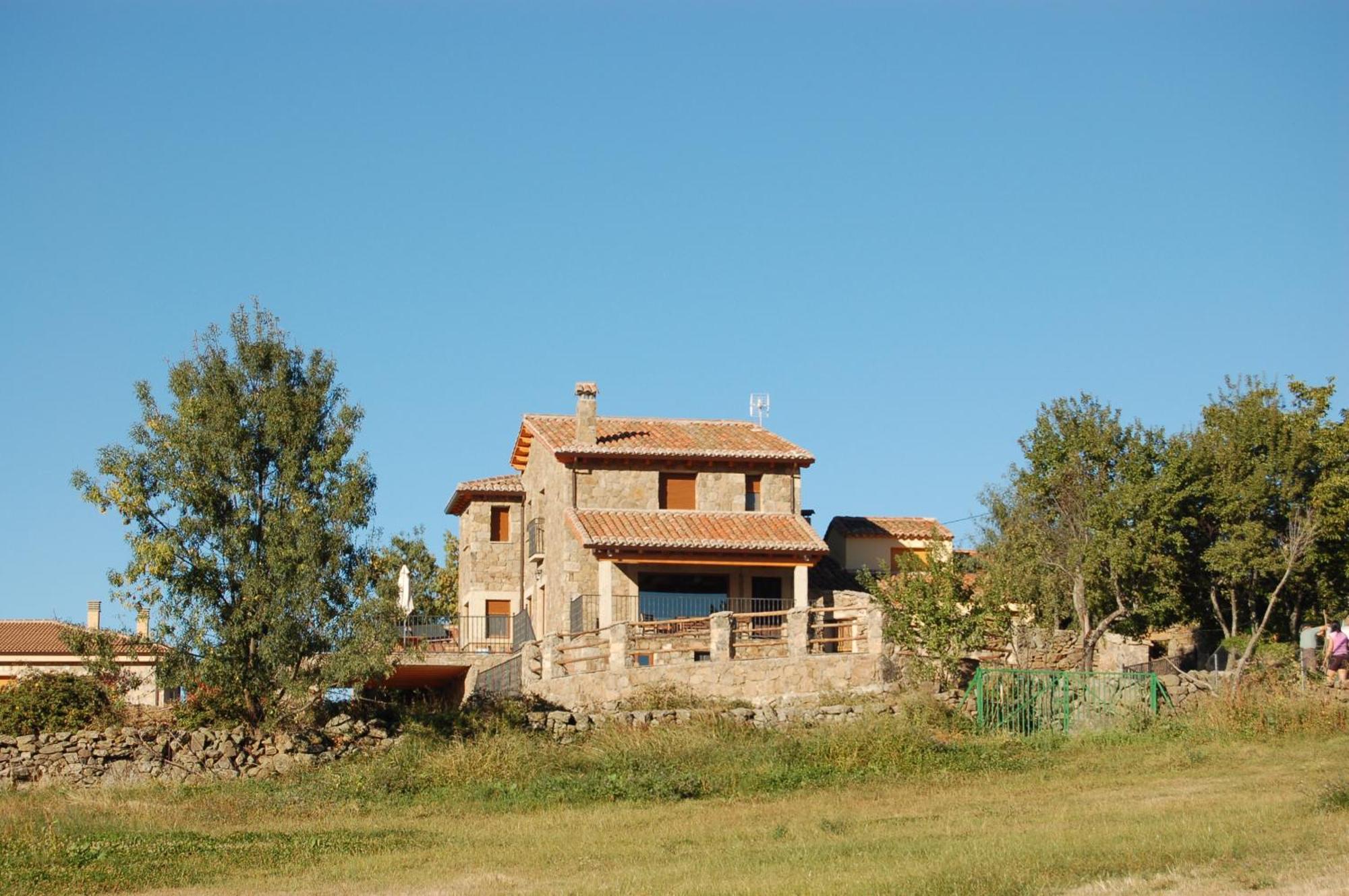 Casas Rurales Lalo Y Chelo La Aldehuela Exterior foto