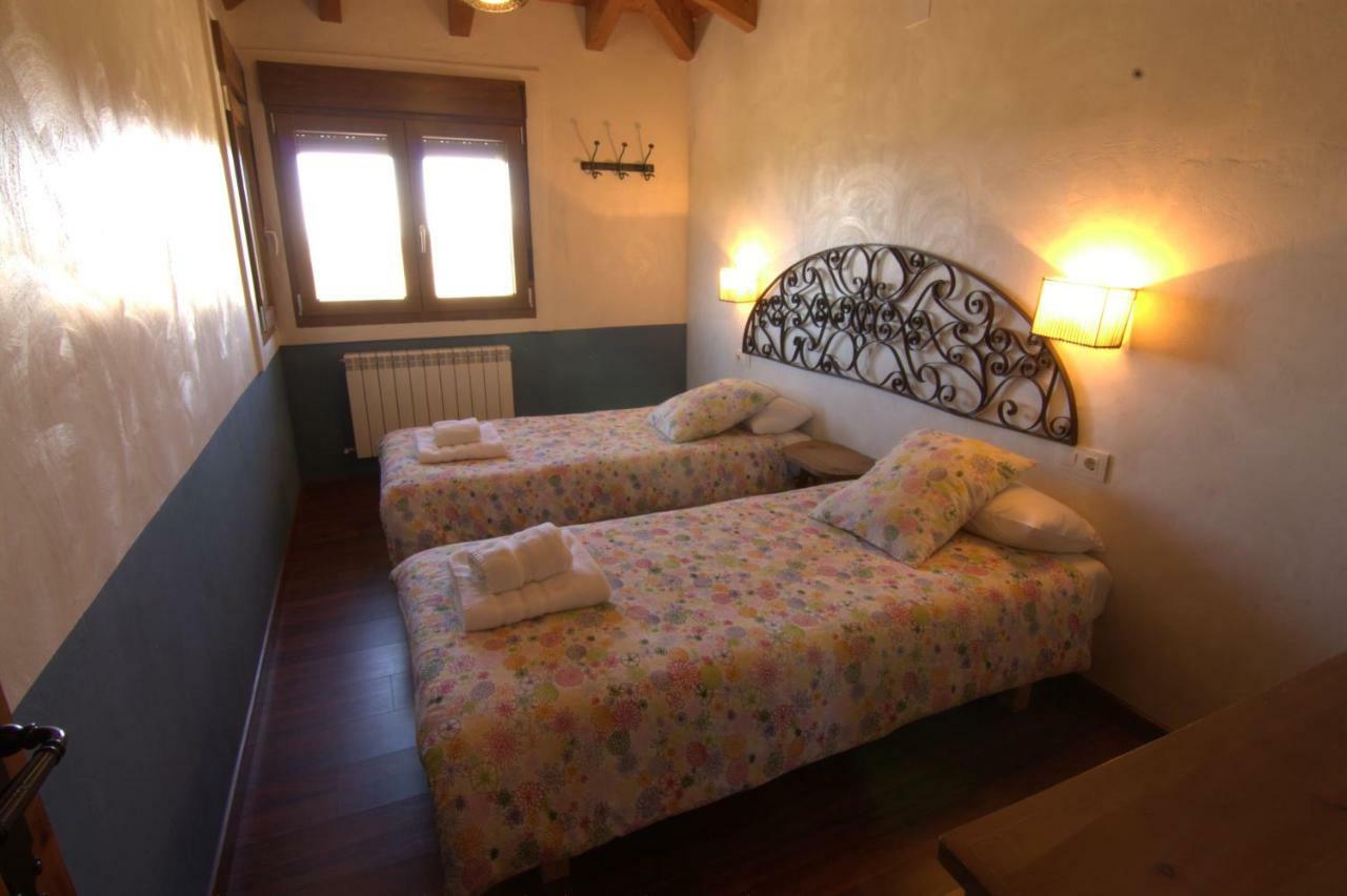 Casas Rurales Lalo Y Chelo La Aldehuela Exterior foto